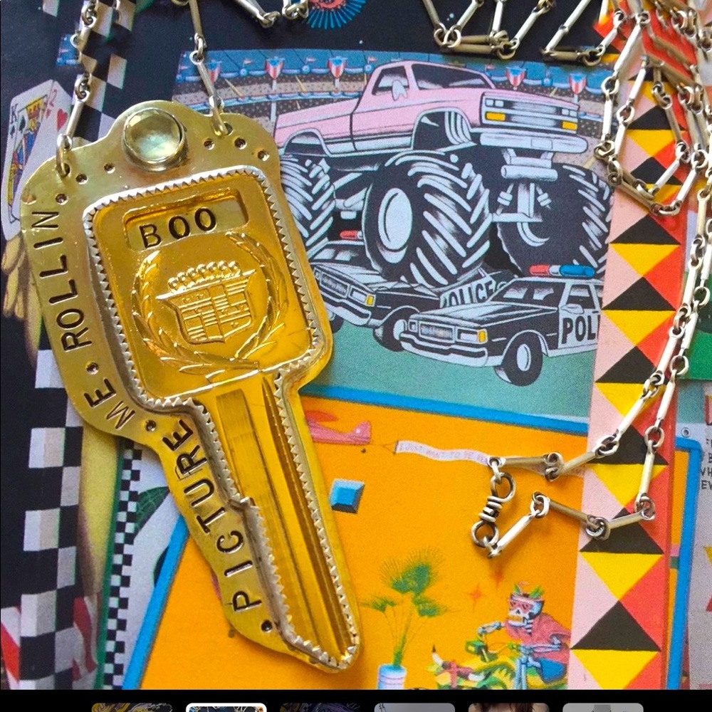 ONE OF A KiND NECKLACE